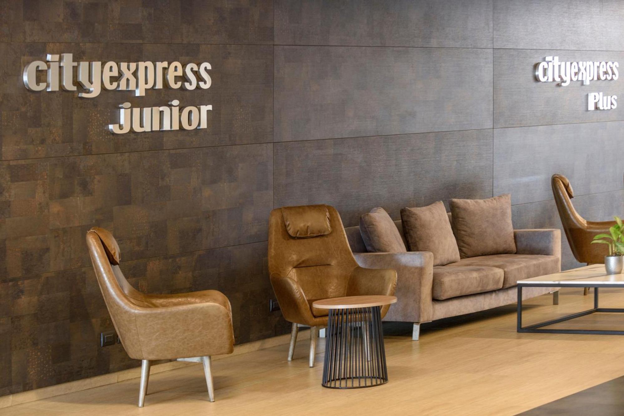 City Express Plus By Marriott Bogota Aeropuerto エクステリア 写真