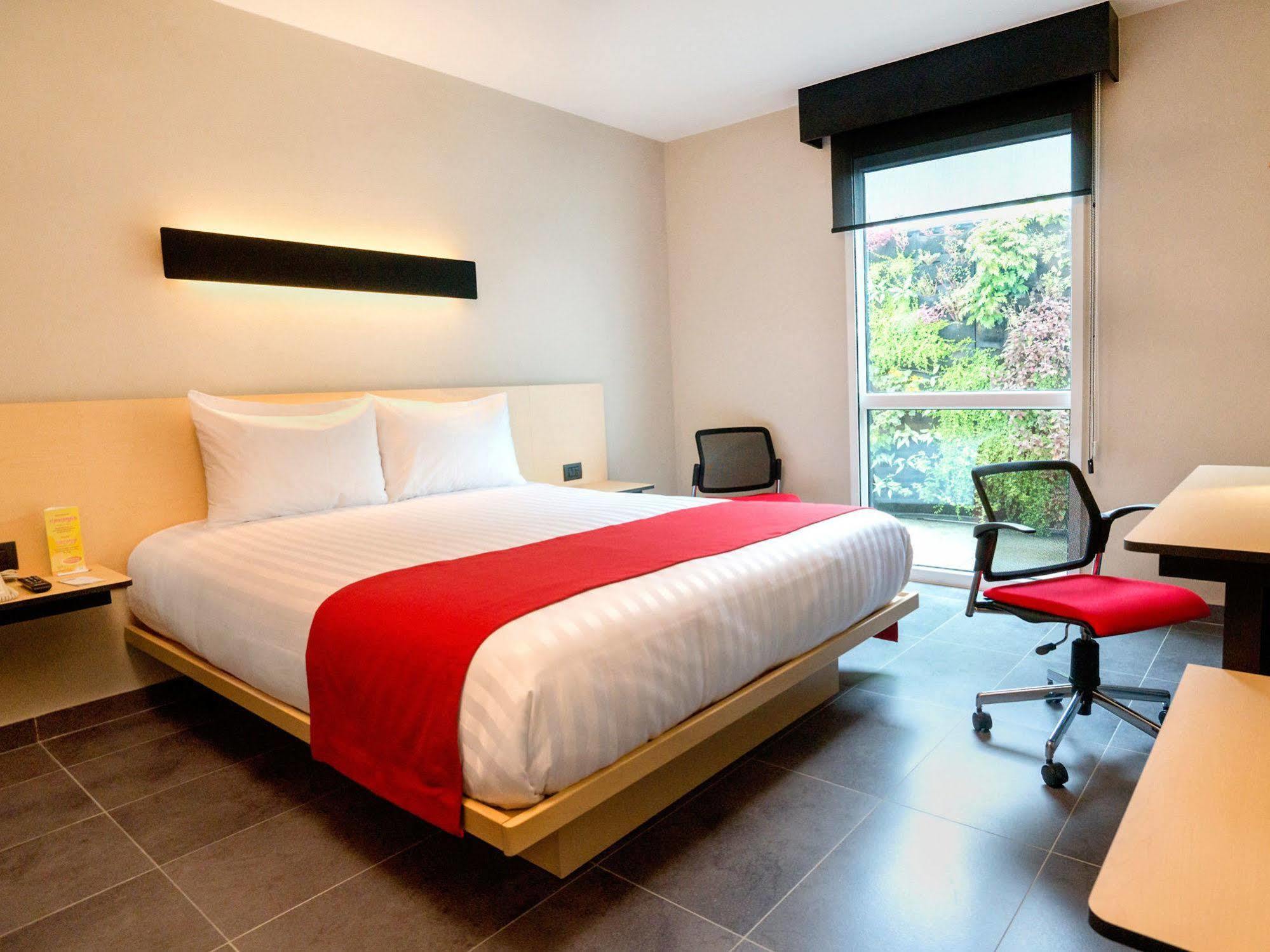City Express Plus By Marriott Bogota Aeropuerto エクステリア 写真